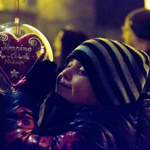 Kako je i zašto započelo predbožićno kićenje bora ispred zagrebačke katedrale? (3/3)